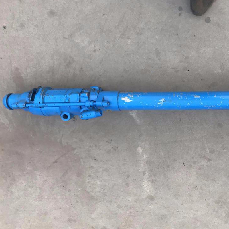 華礦重工一批向上鑿巖機(jī)發(fā)往四川樂(lè)山