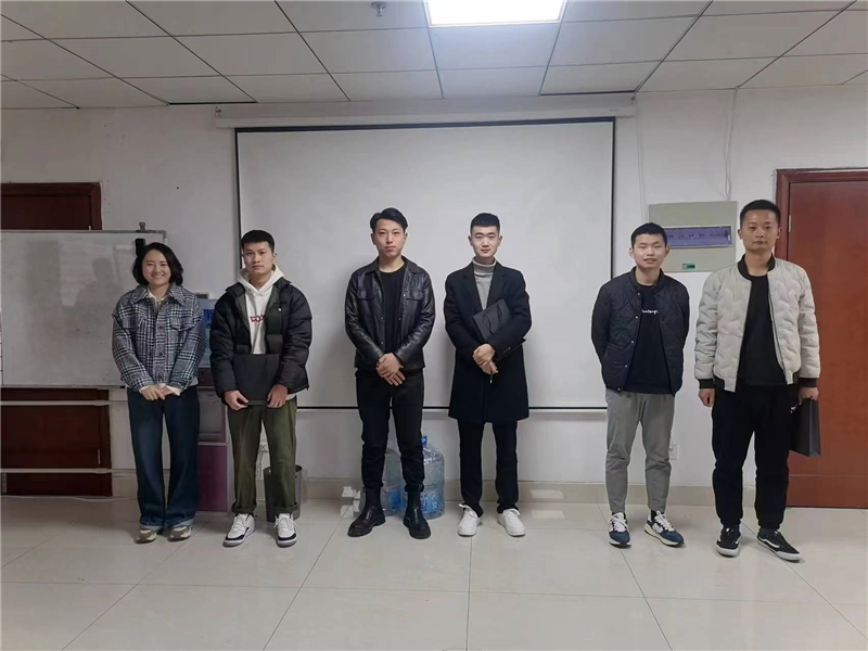 華礦集團2023年第二屆拜師儀式成功舉行！