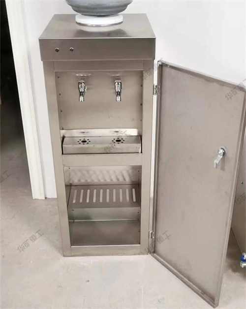 華礦集團(tuán)熱銷(xiāo)產(chǎn)品防爆飲水機(jī)發(fā)往河北